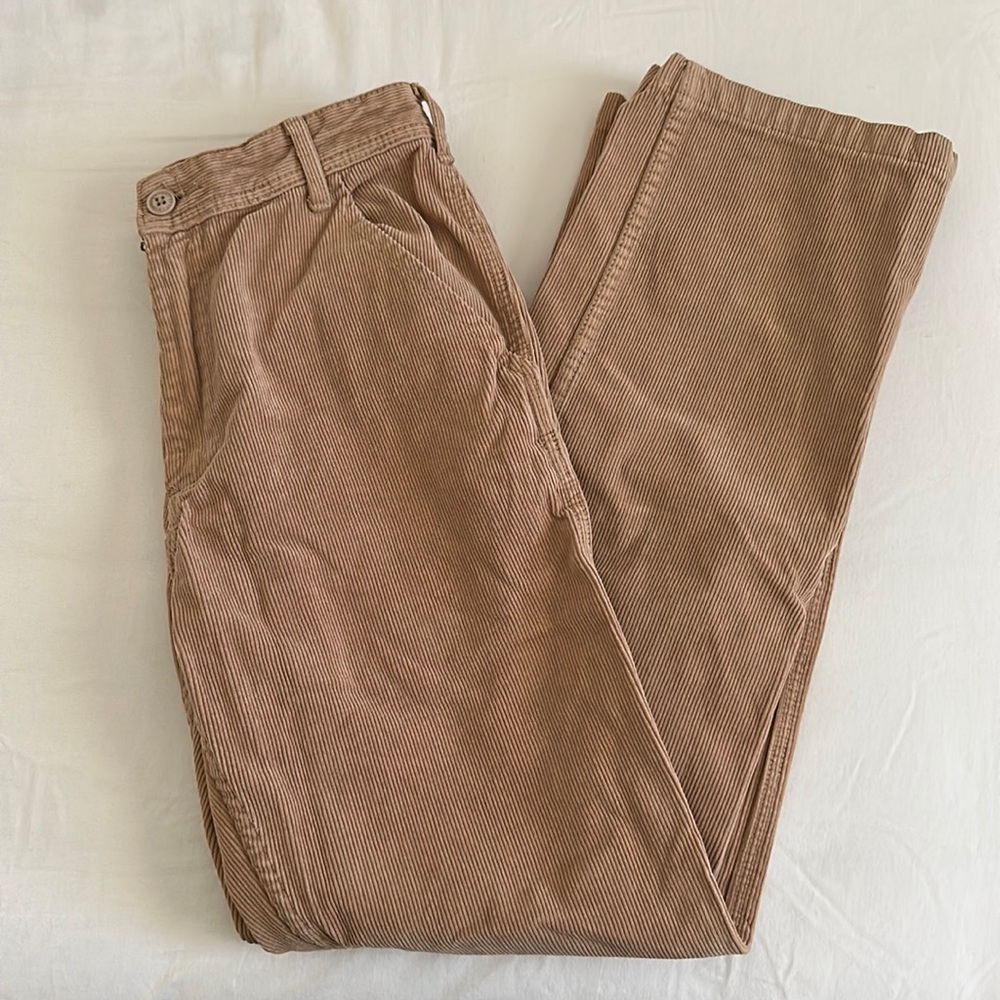 NWOT Brandy Melville John Galt Corduroy Pants